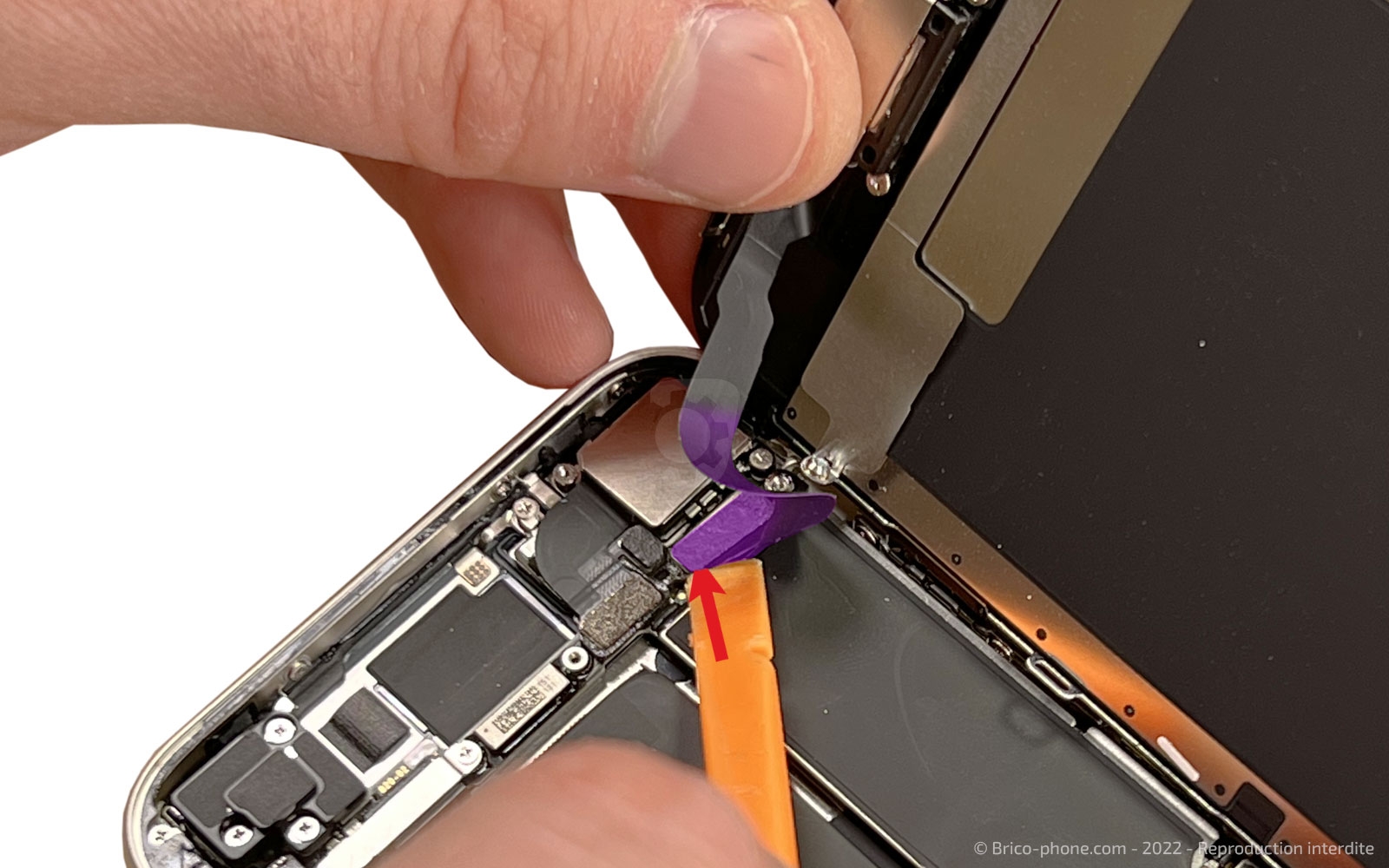 Remplacer l'écran (vitre et LCD)  sur iPhone SE 2022 photo 1