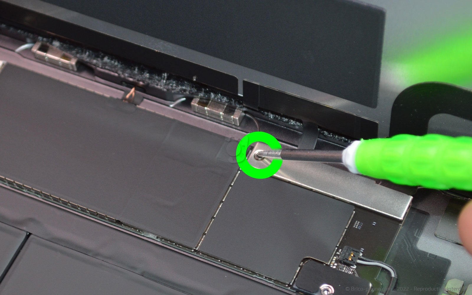 Comment changer l'écran  sur iPad Air 4 photo 1