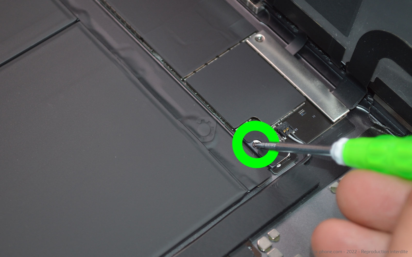 Comment changer l'écran  sur iPad Air 4 photo 1