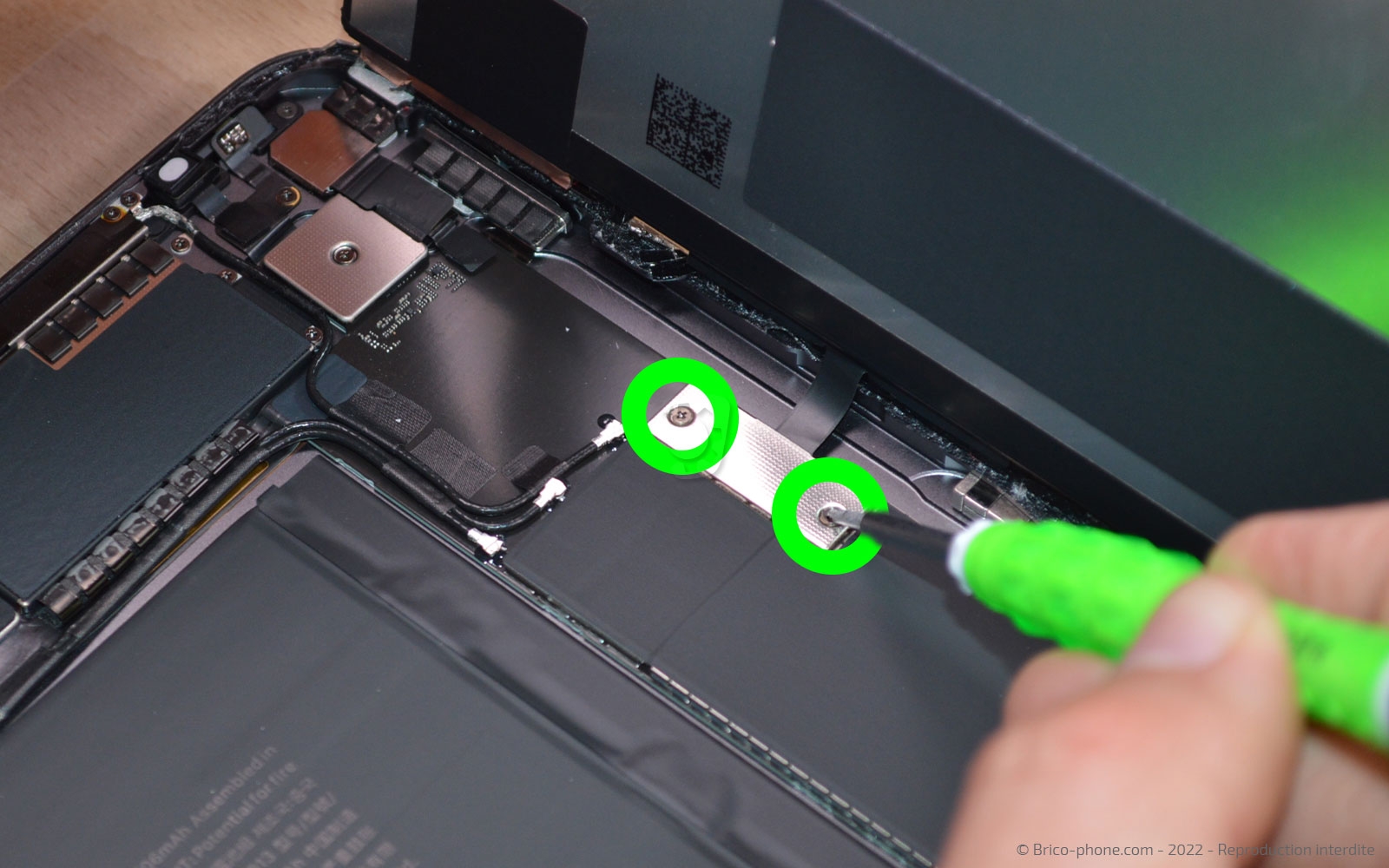 Comment changer l'écran  sur iPad Air 4 photo 1