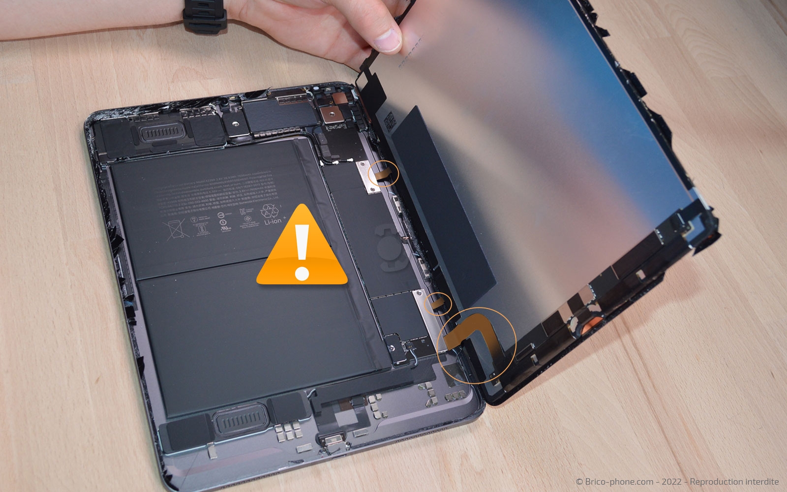 Comment changer l'écran  sur iPad Air 4 photo 4