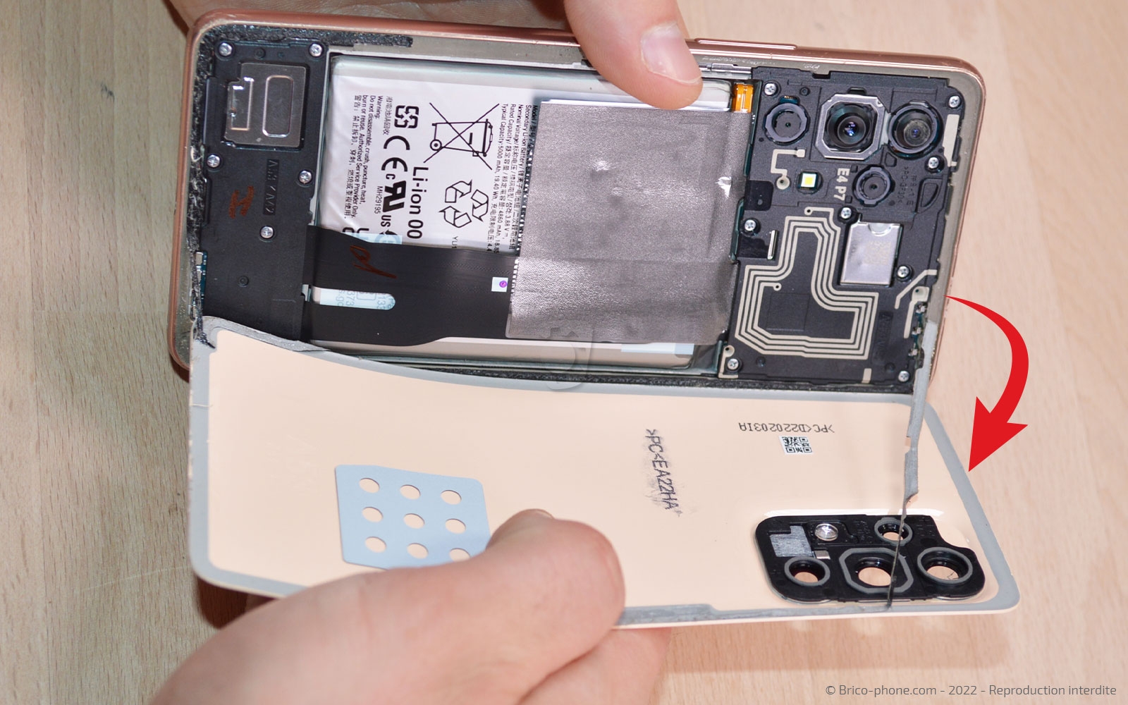 Comment changer la batterie sur Galaxy A53 5G photo 4