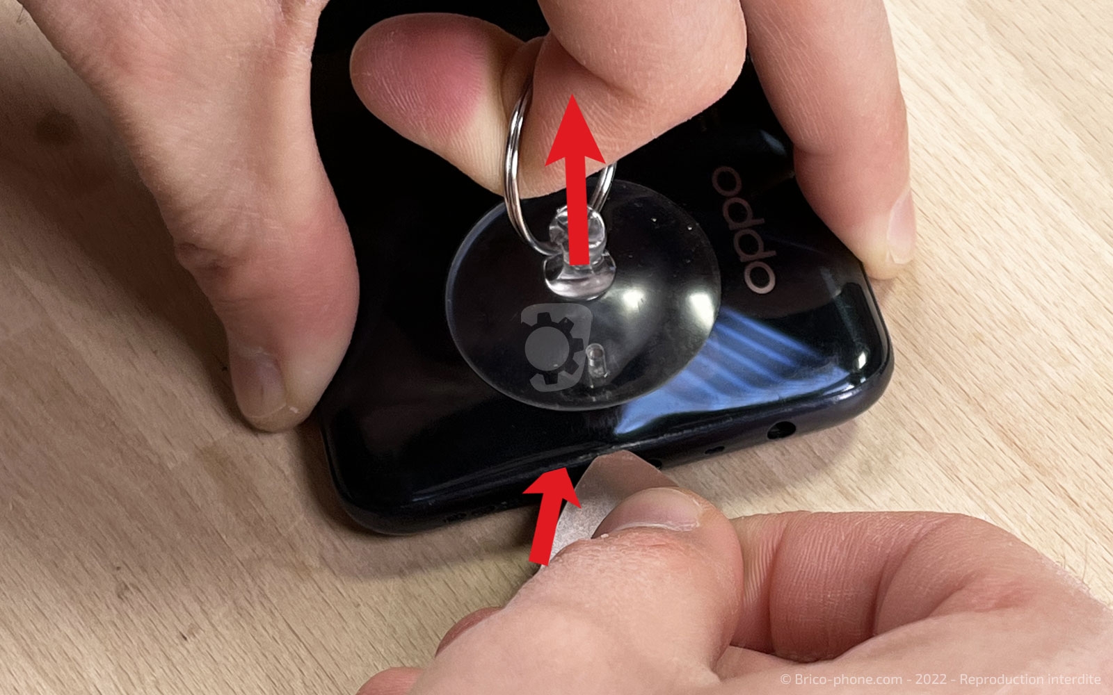 Comment changer la batterie du Oppo A72 ? sur A72 photo 3