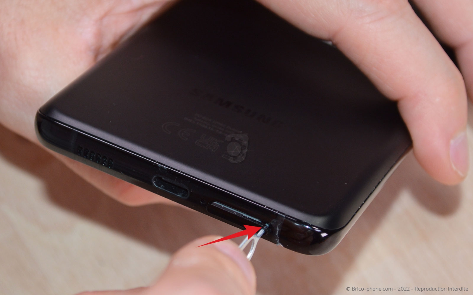 Comment changer la batterie sur Galaxy S21 Ultra photo 1