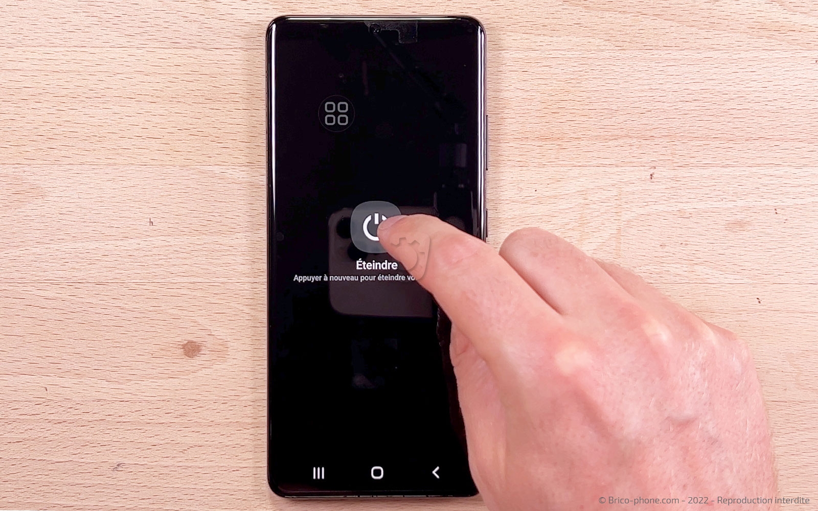 Comment changer le bloc écran sur Galaxy S21 Ultra photo 4