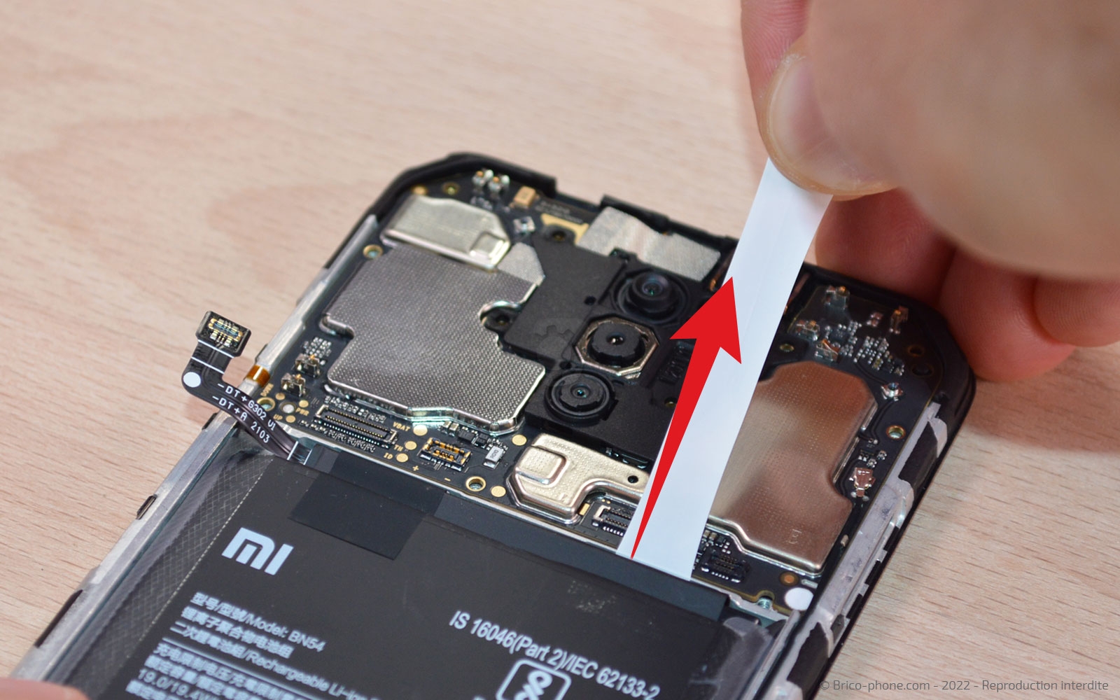 Comment changer la batterie sur Redmi 9 photo 2