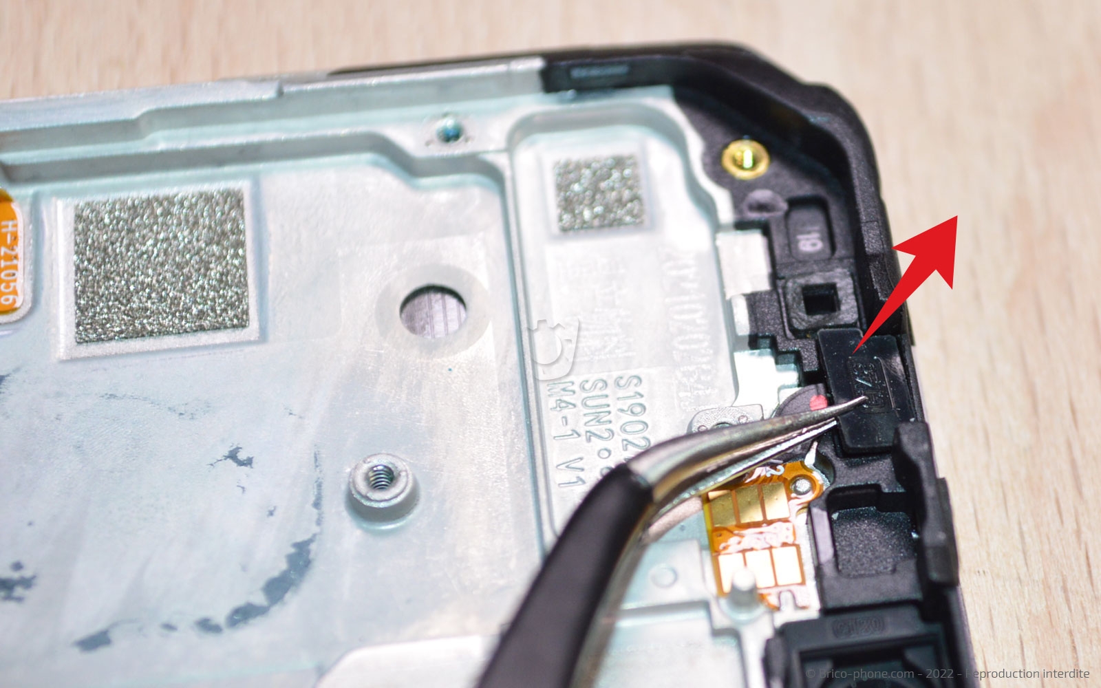 Comment remplacer l'écran complet sur Redmi 9 photo 1