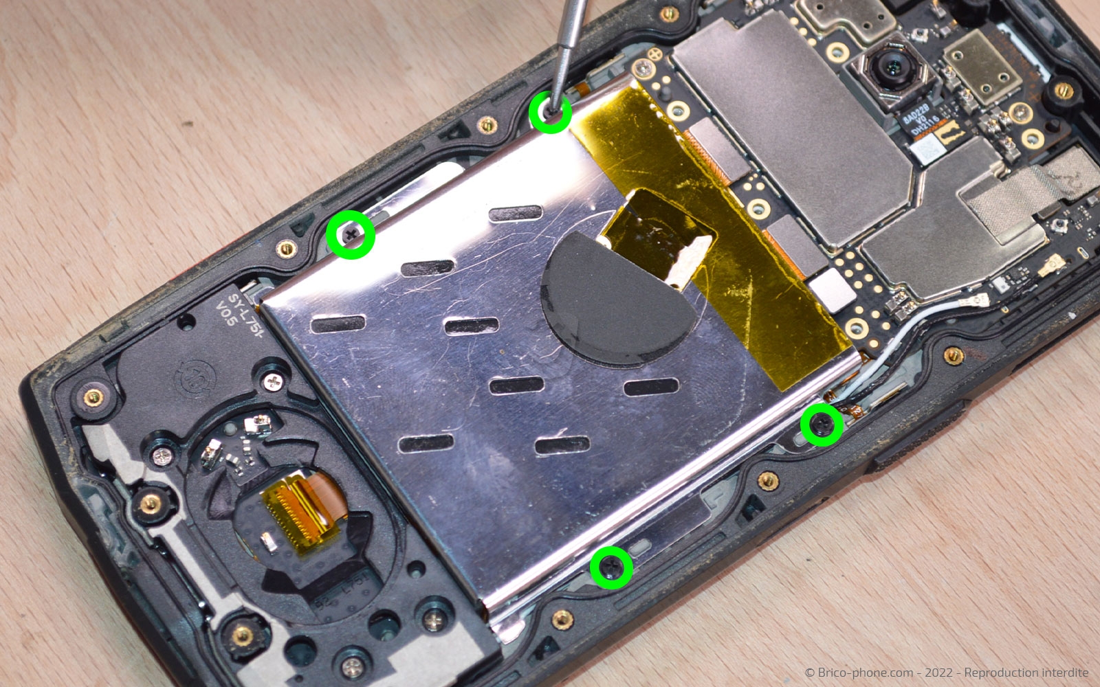 Comment changer le bloc écran sur Core-M5 photo 1