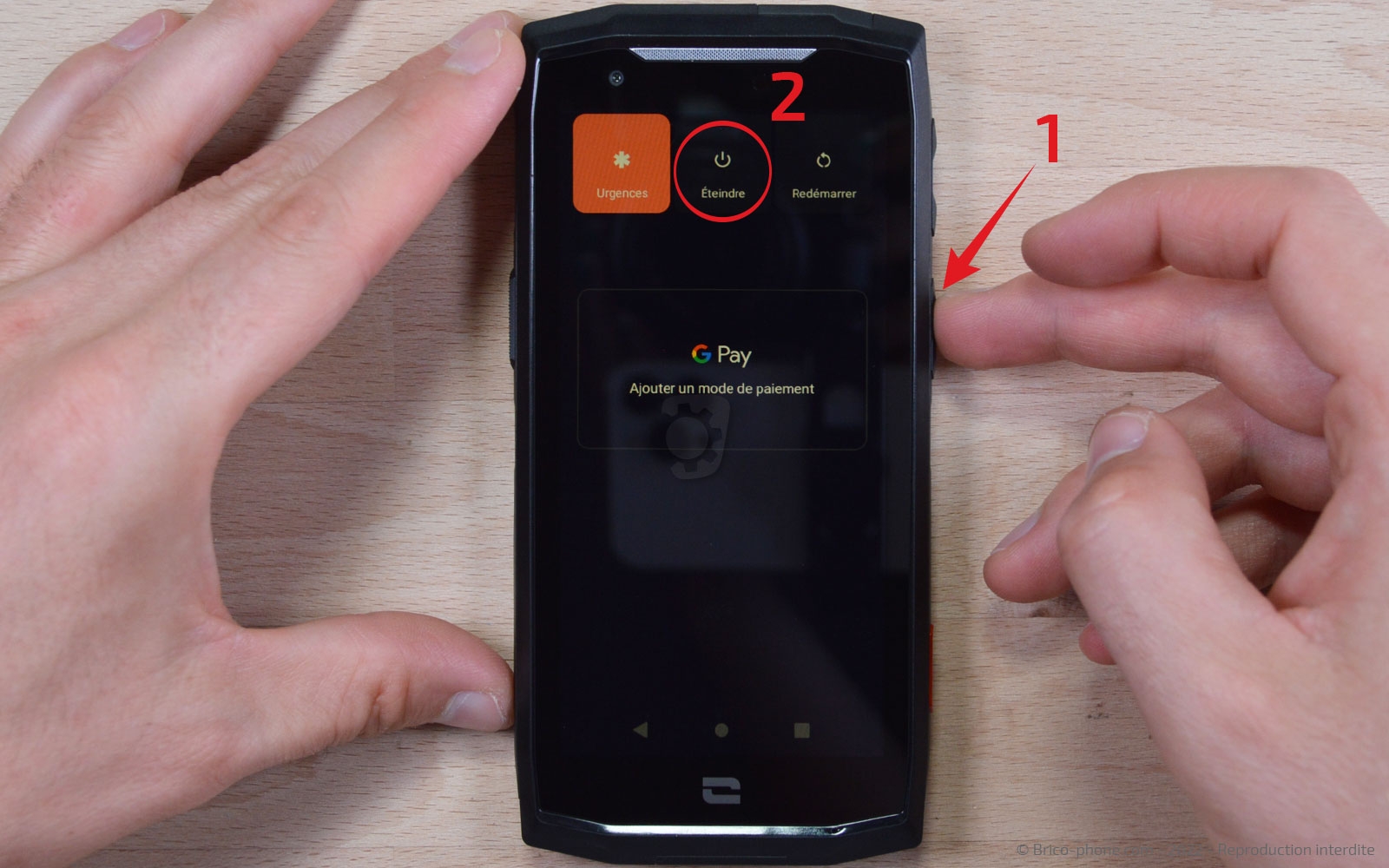 Comment changer la batterie sur Core-M5 photo 2