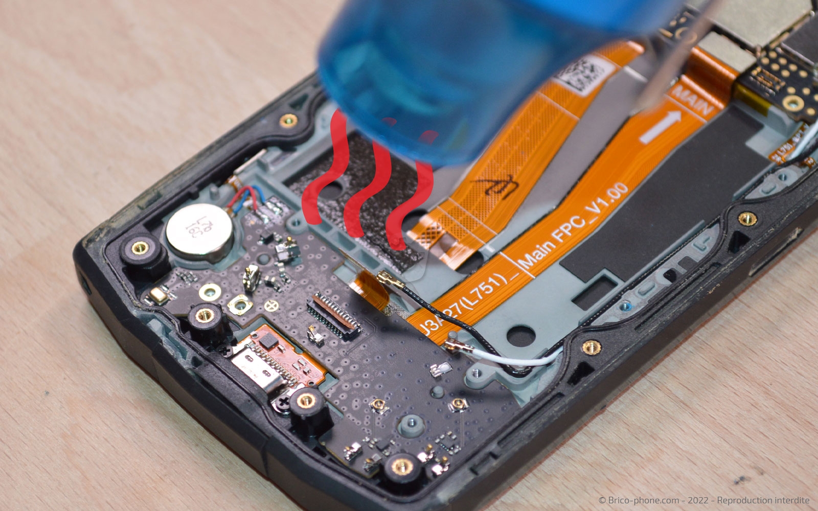 Comment changer le connecteur de charge sur Core-M5 photo 1