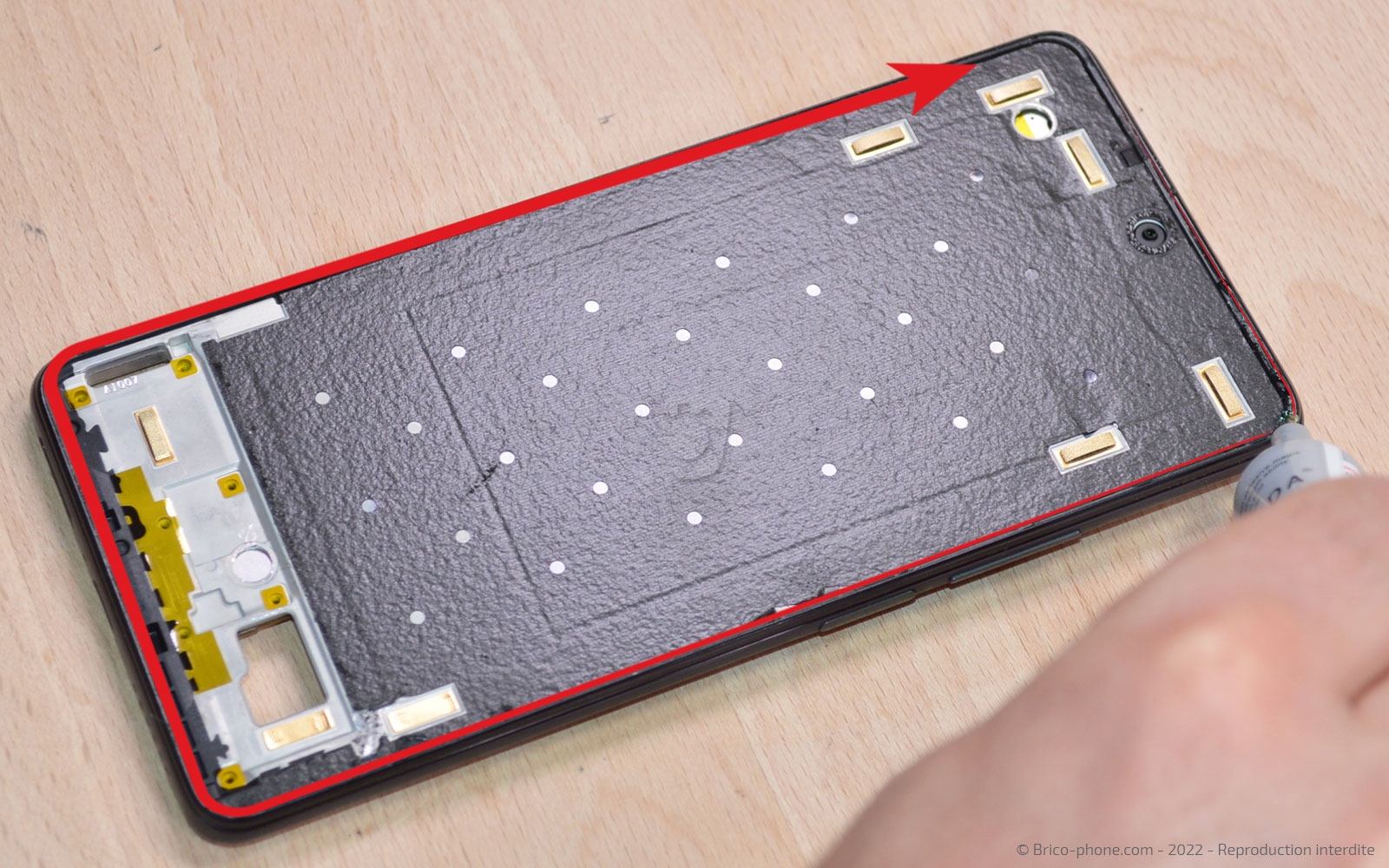 Comment remplacer l'écran seul (vitre + LCD) sur 11T PRO photo 1