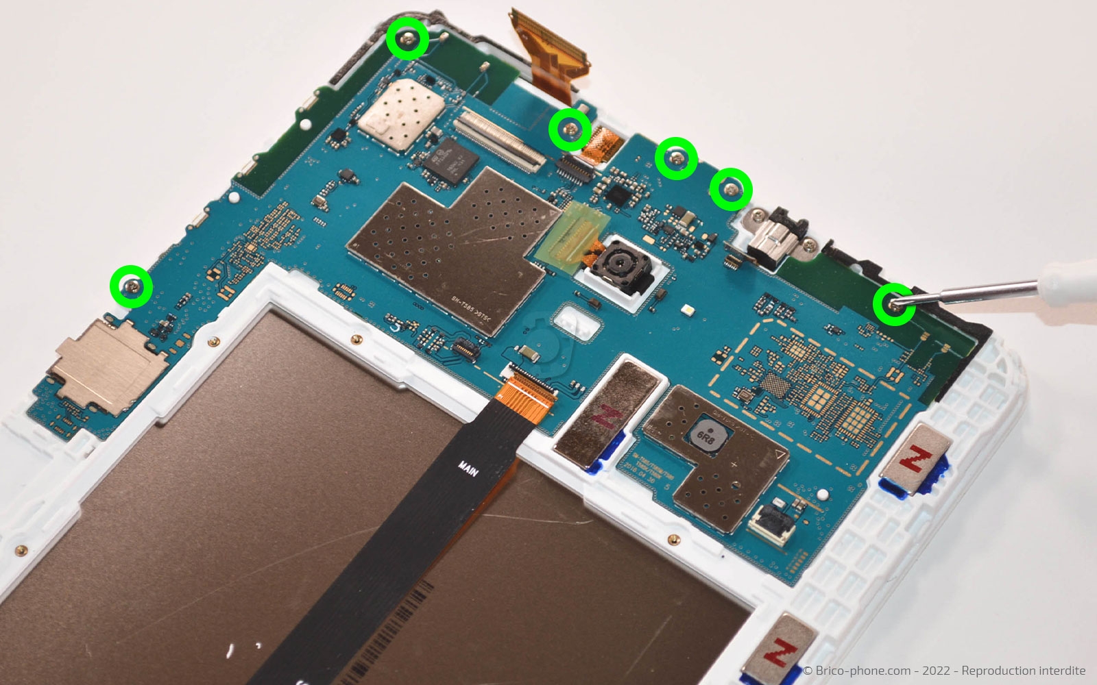 Comment réparer le bloc écran  sur Galaxy Tab A 10-1 2016 (SM-T580) photo 2