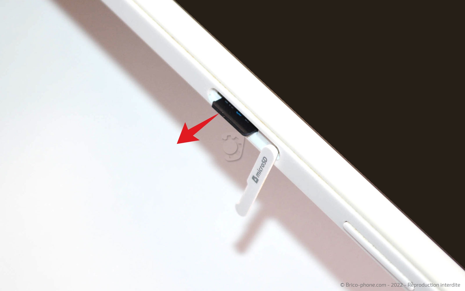 Comment changer la batterie sur Galaxy Tab A 10-1 2016 (SM-T580) photo 4