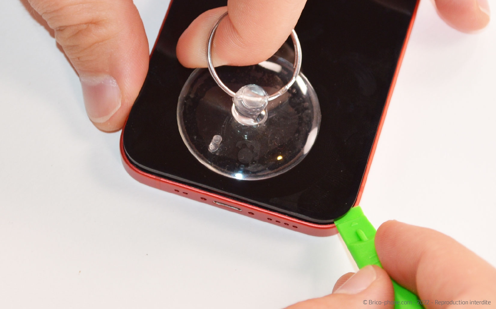 Comment remplacer la caméra Face ID  sur iPhone 12 Mini photo 3