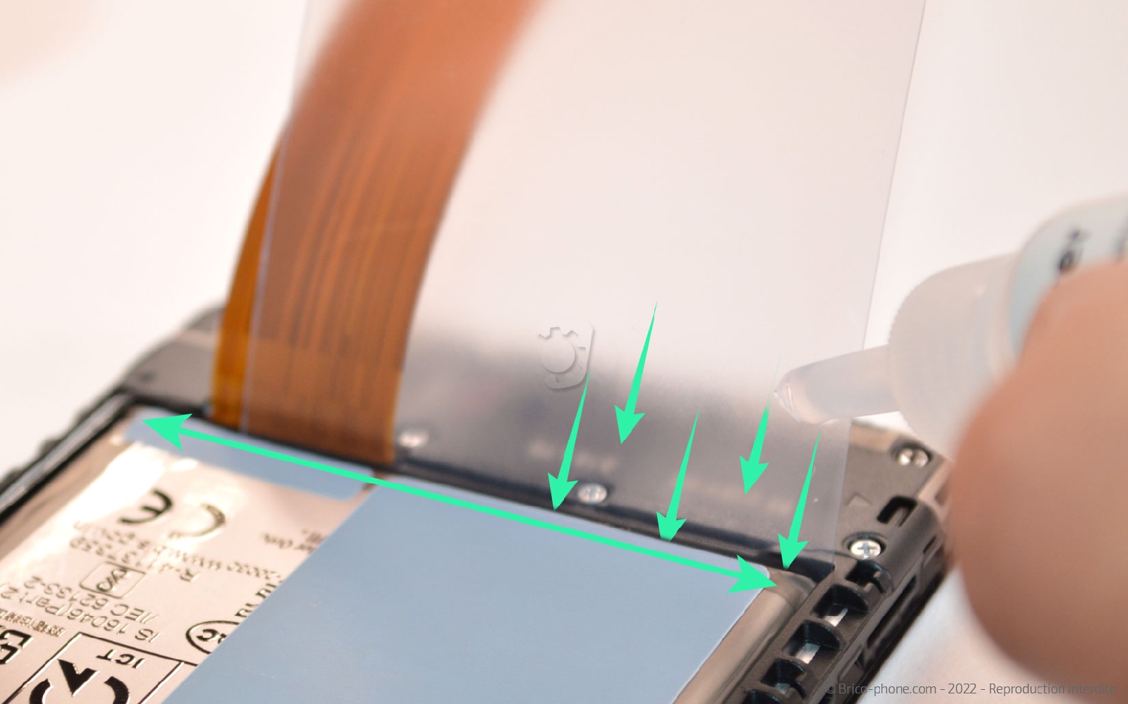 Comment changer la batterie sur Galaxy A13 photo 2