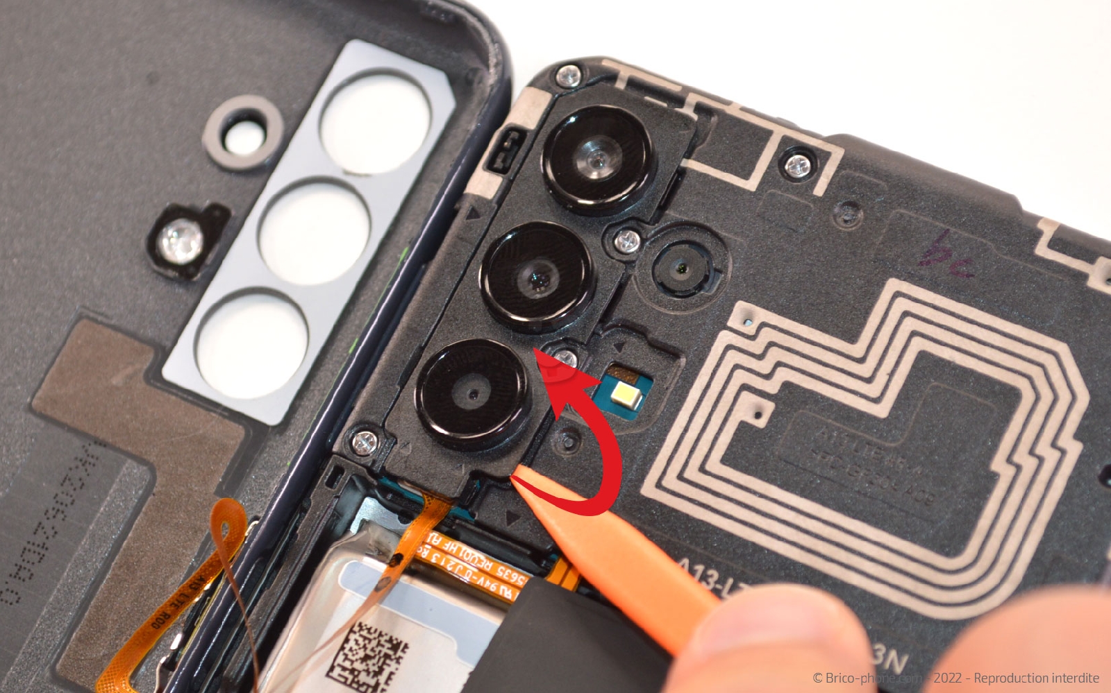 Comment remplacer le connecteur de charge sur Galaxy A13 photo 1