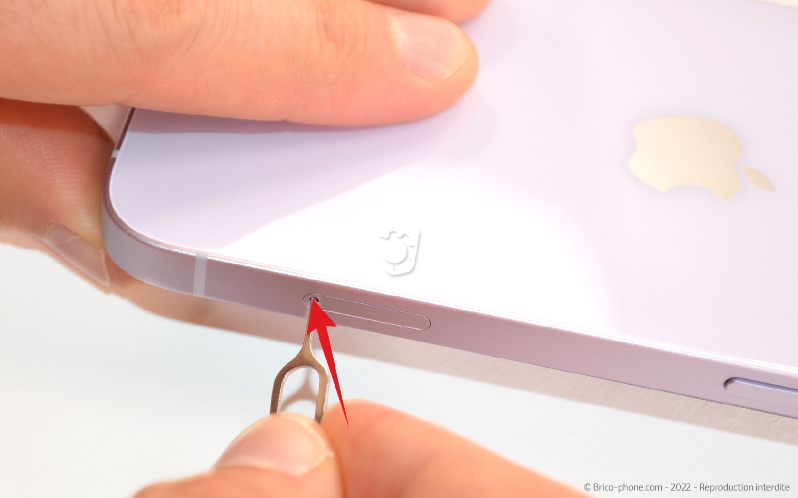 Comment changer la batterie sur iPhone 14 photo 2