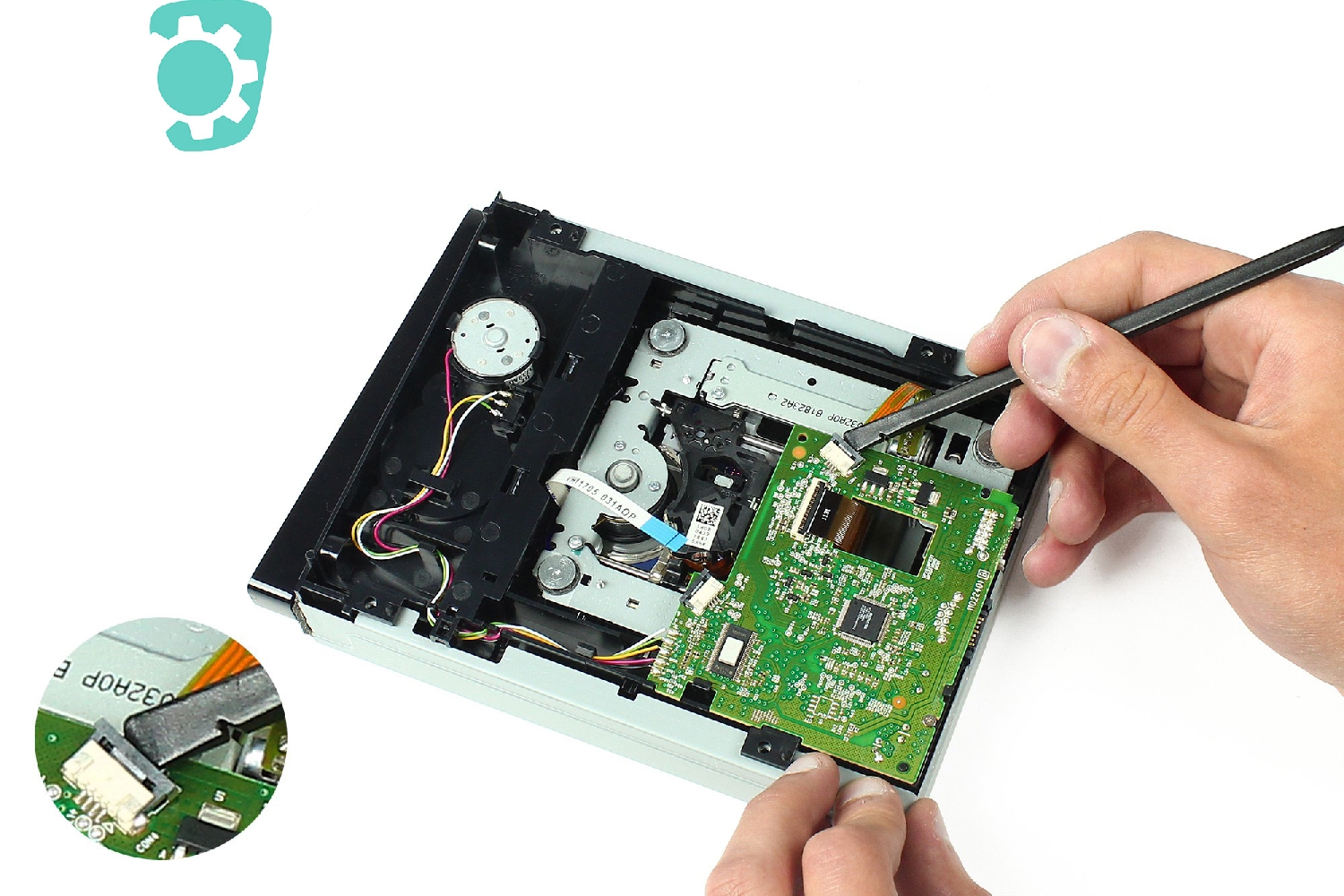 Bloc optique sur Xbox 360 Slim photo 2