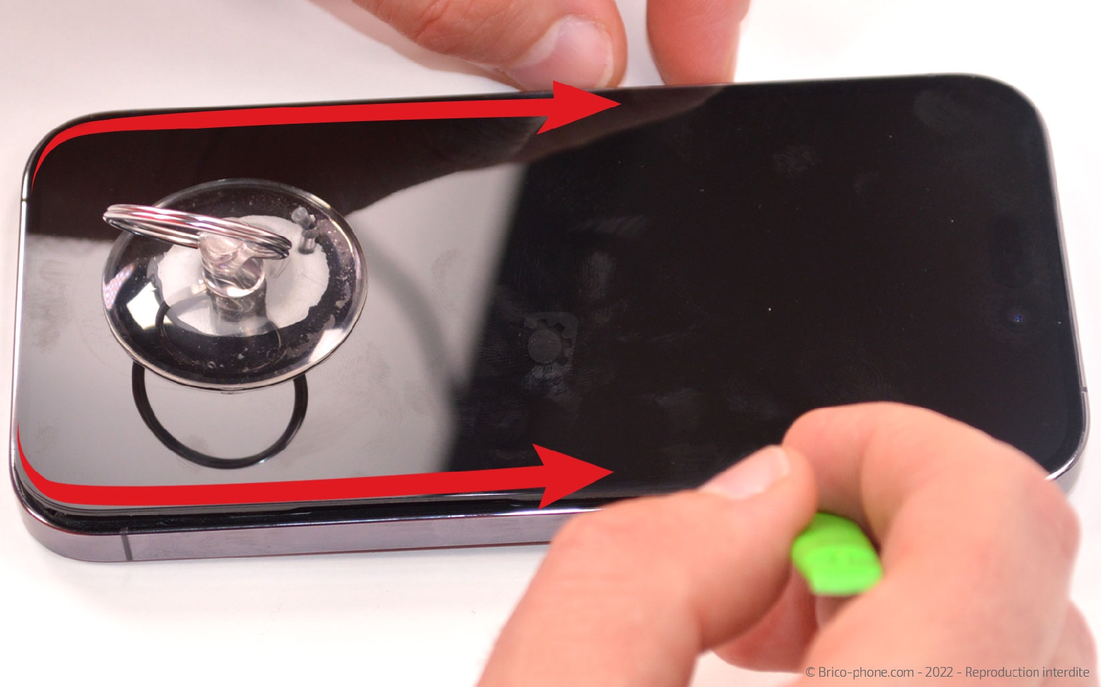 Comment changer la batterie sur iPhone 14 Pro photo 3