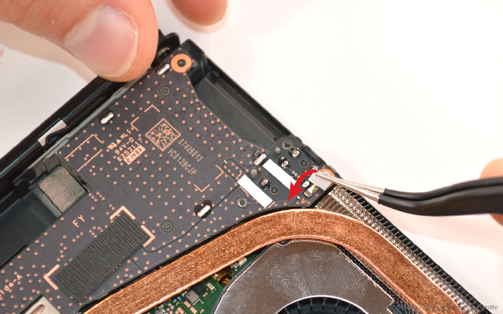 Comment changer le rail latéral sur Switch Oled photo 1