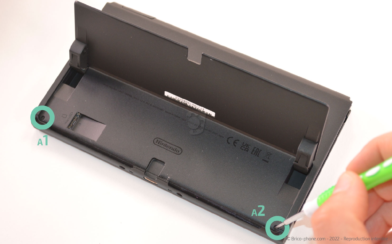 Comment changer le rail latéral sur Switch Oled photo 2