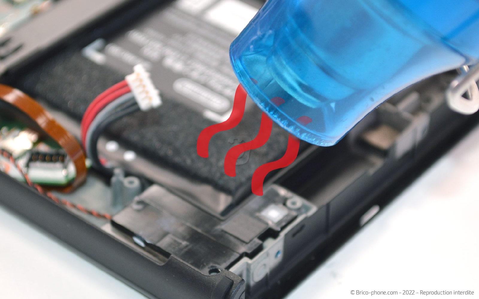 Comment remplacer les haut-parleurs sur Switch Oled photo 4