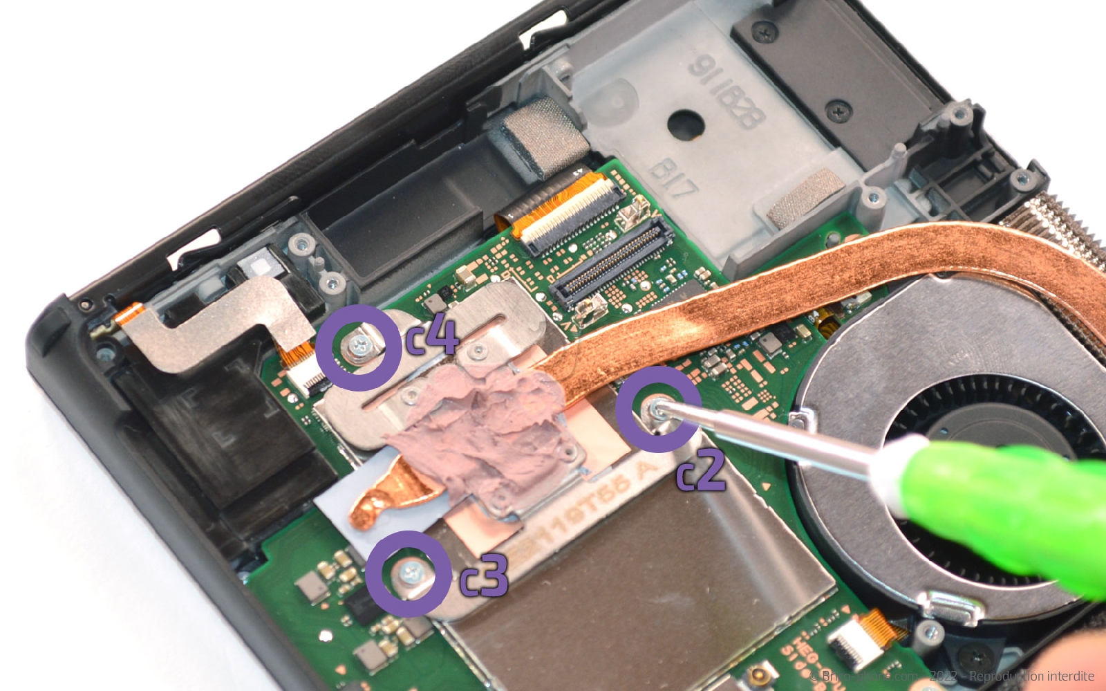 Comment remplacer les haut-parleurs sur Switch Oled photo 1