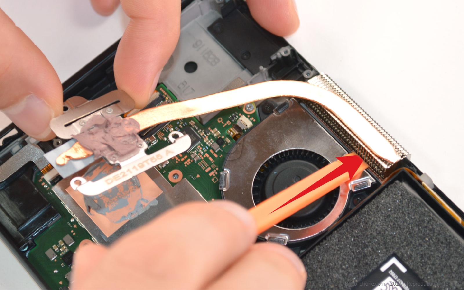 Comment remplacer les haut-parleurs sur Switch Oled photo 3