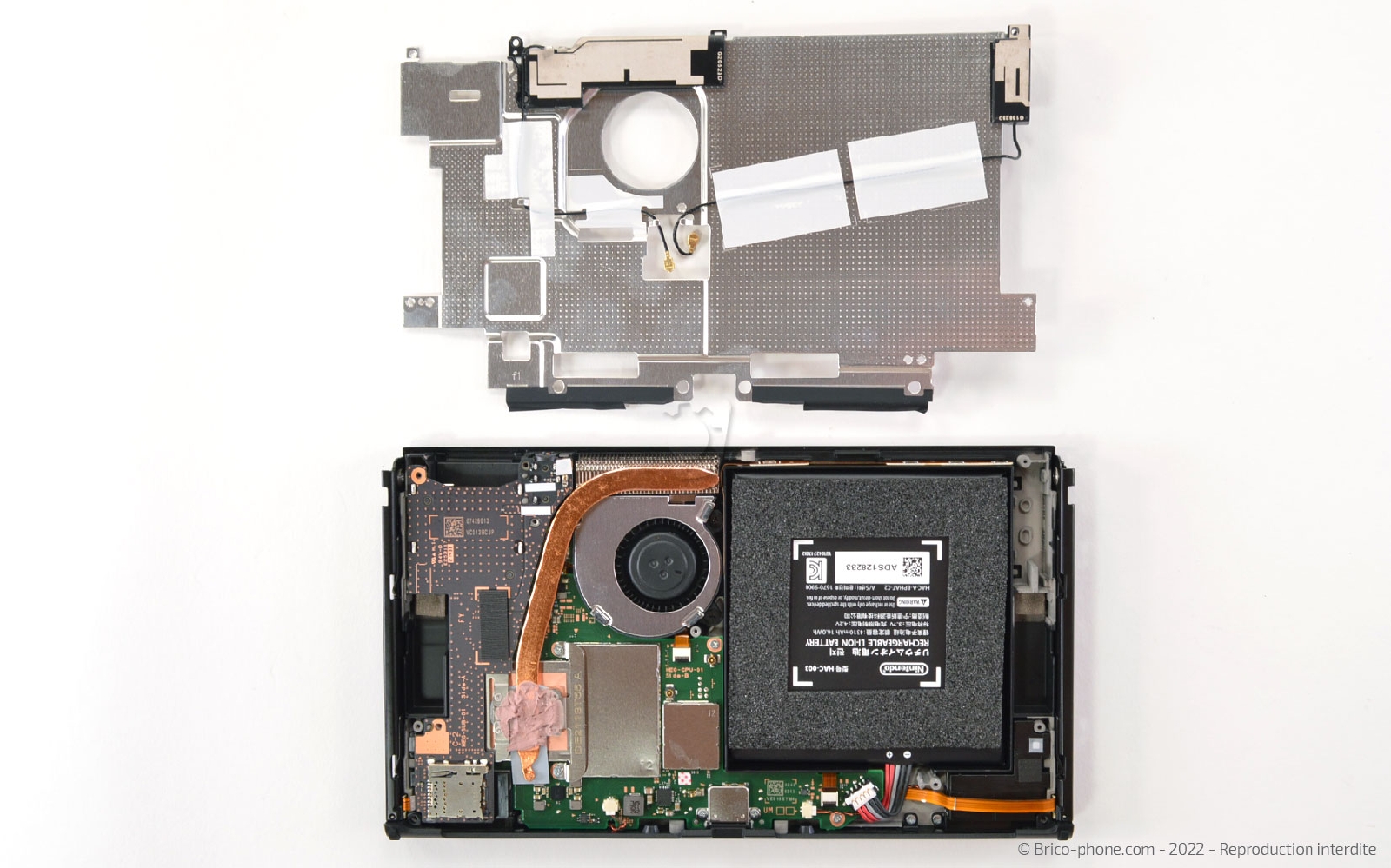 Comment remplacer les haut-parleurs sur Switch Oled photo 4