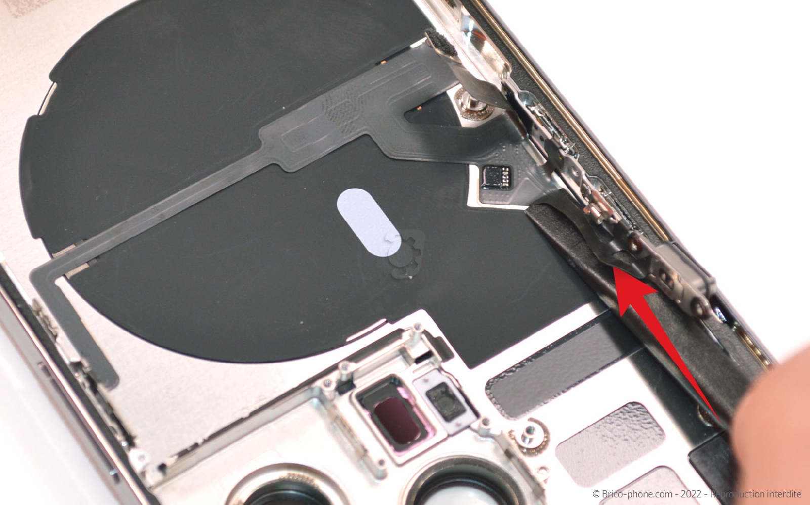 Guide de réparation sur iPhone 14 Pro photo 3