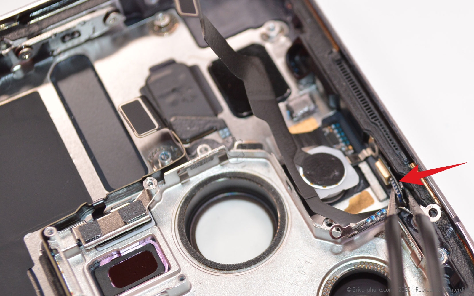 Guide de réparation sur iPhone 14 Pro photo 2