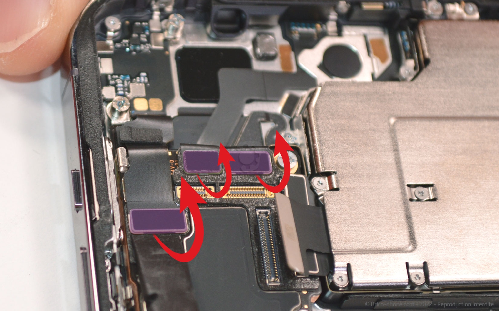 Guide de réparation sur iPhone 14 Pro photo 3