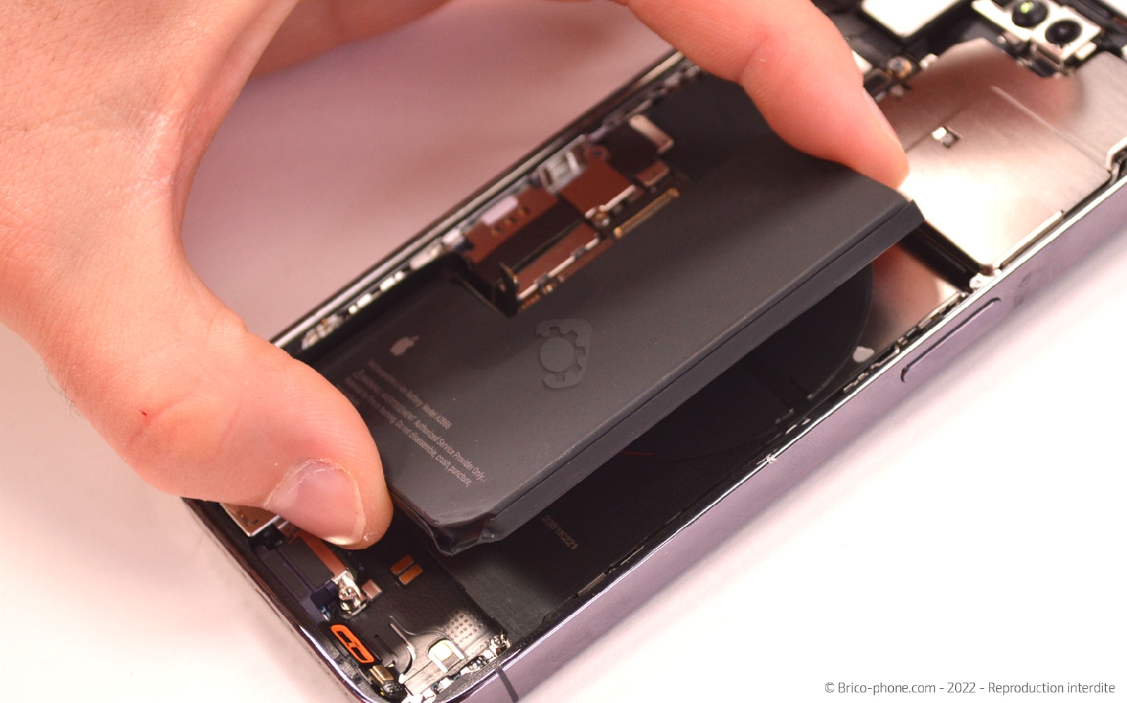 Guide de réparation sur iPhone 14 Pro photo 3