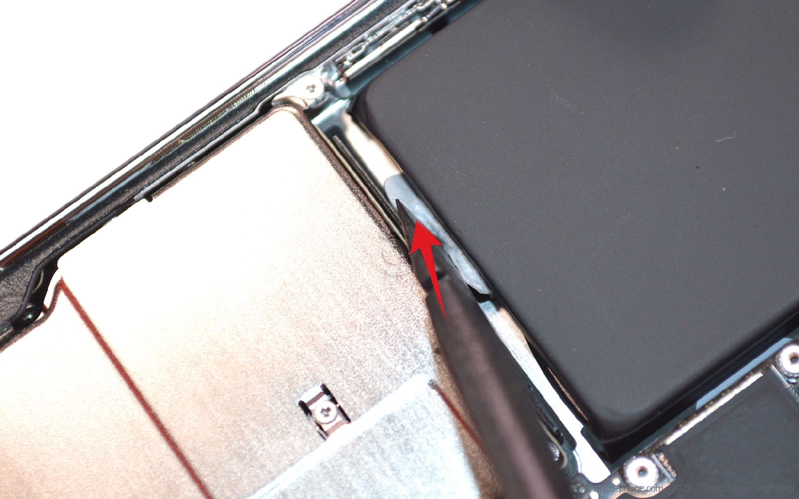 Guide de réparation sur iPhone 14 Pro photo 3