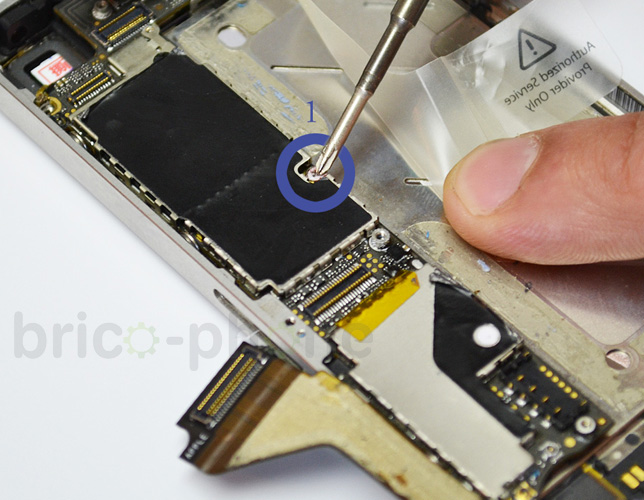 Changement de caméra avant Facetime sur iPhone 4 photo 1