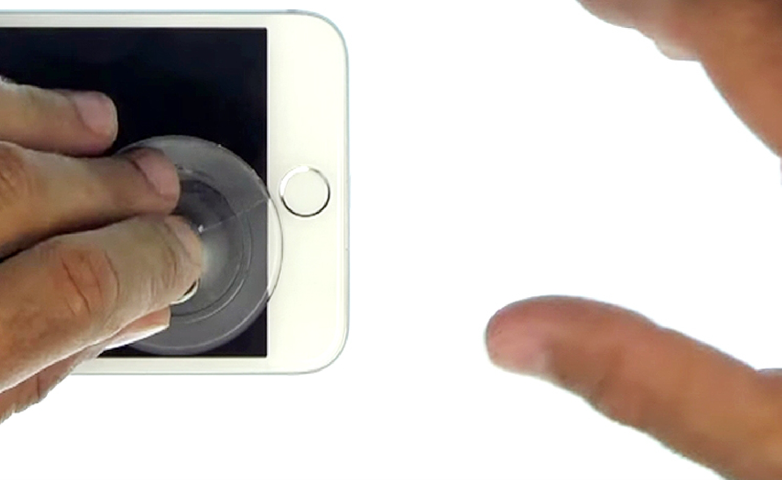 Changement de batterie sur iPhone 7 Plus photo 1