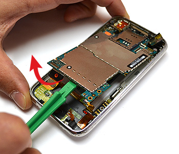 Changement du connecteur de charge sur iPhone 3GS photo 1