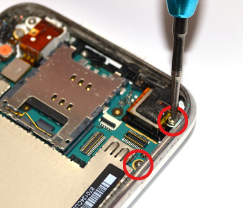 Changement de batterie sur iPhone 3GS photo 1