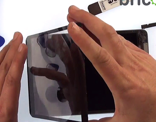 Changement de vitre tactile sur iPad Mini 2 photo 1