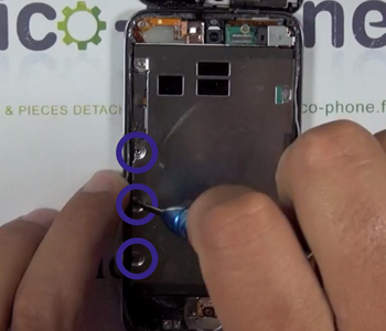 Changement d'écran (vitre+LCD) sur iPod touch 4 photo 1