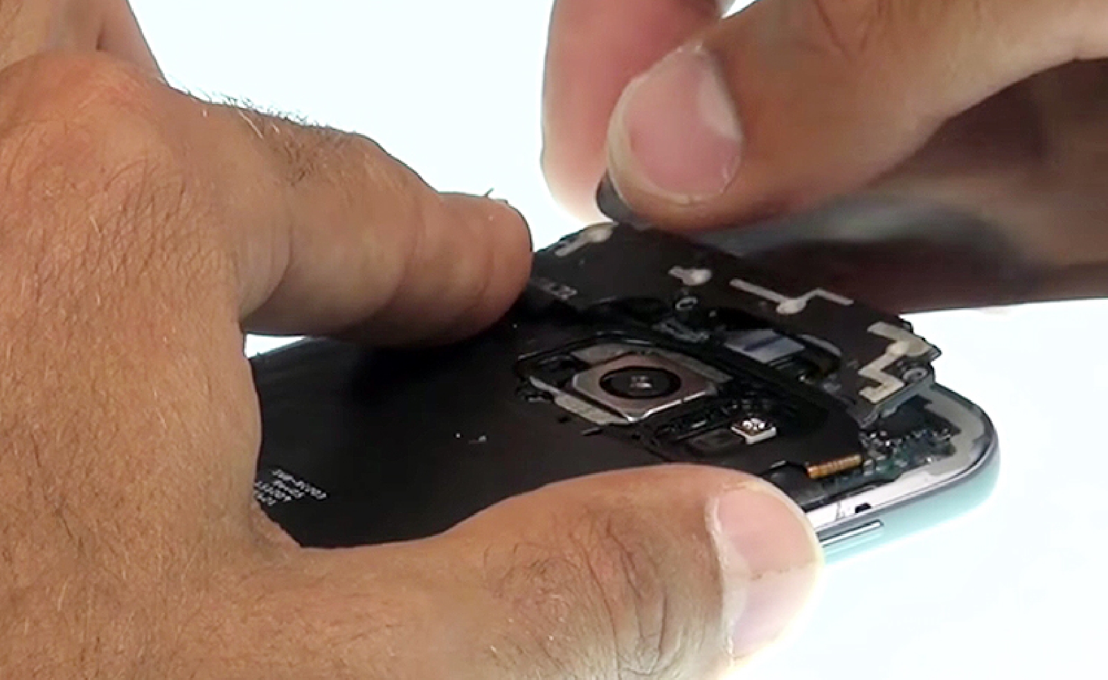 Changement du connecteur de charge sur Galaxy S7 photo 1