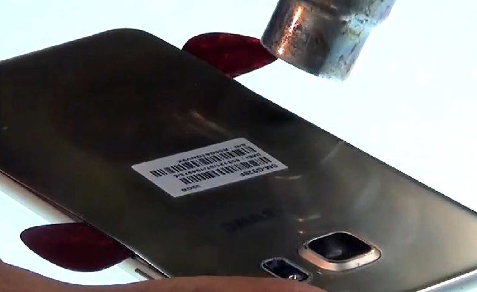 Changement d'écran (vitre+Amoled) sur Galaxy S6 Edge Plus photo 3