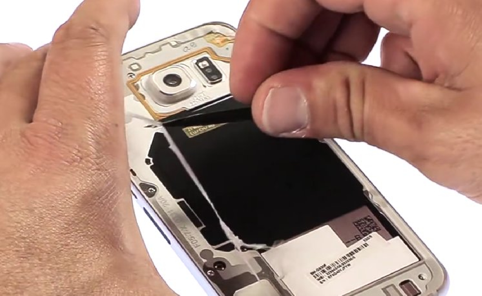 Changement de batterie sur Galaxy S6 photo 3