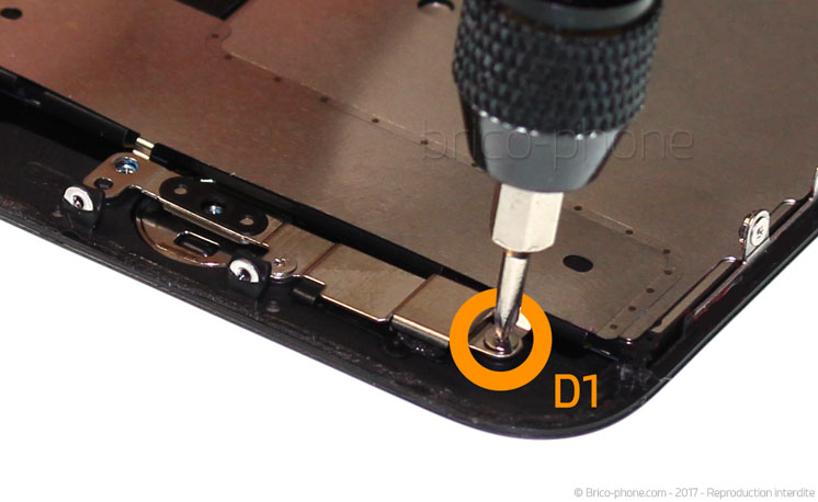 Changement d'écran (vitre+LCD) sans éléments prémontés sur iPhone 7 photo 2