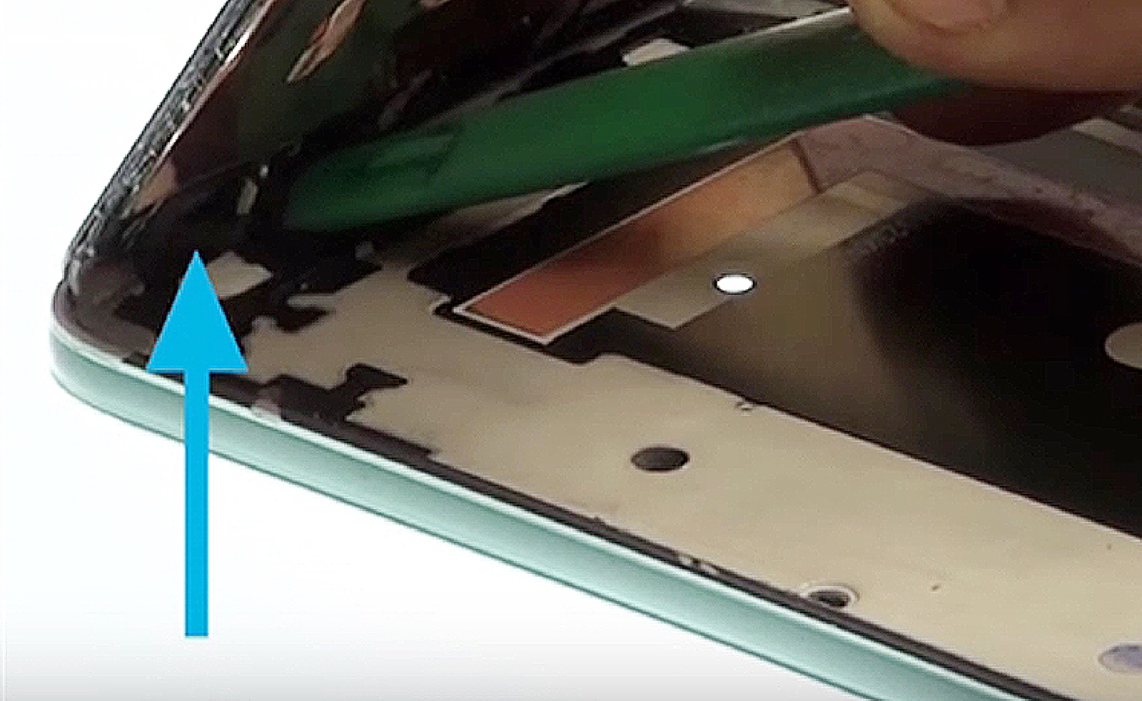 Changement d'écran (vitre+AMOLED) sur Galaxy S5 NEO photo 1