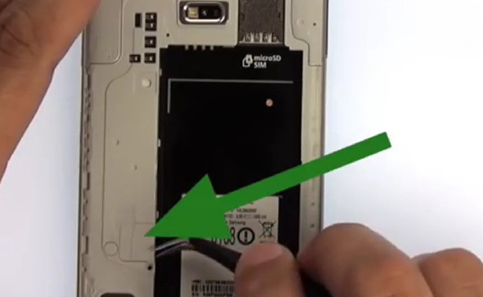 Changement d'écran (vitre+AMOLED) sur Galaxy S5 et S5 Plus photo 1