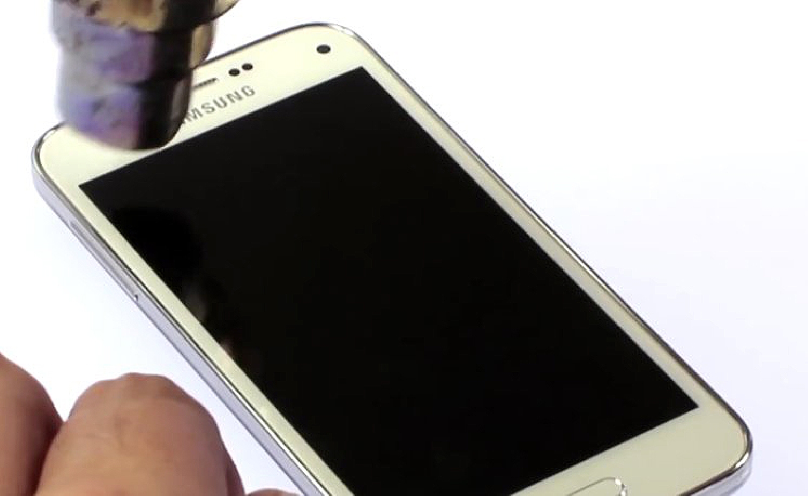 Changement d'écran (vitre+AMOLED) sur Galaxy S5 Mini photo 1