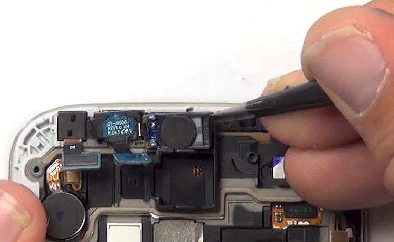 Changement d'écran (vitre+AMOLED) sur Galaxy S4 photo 3