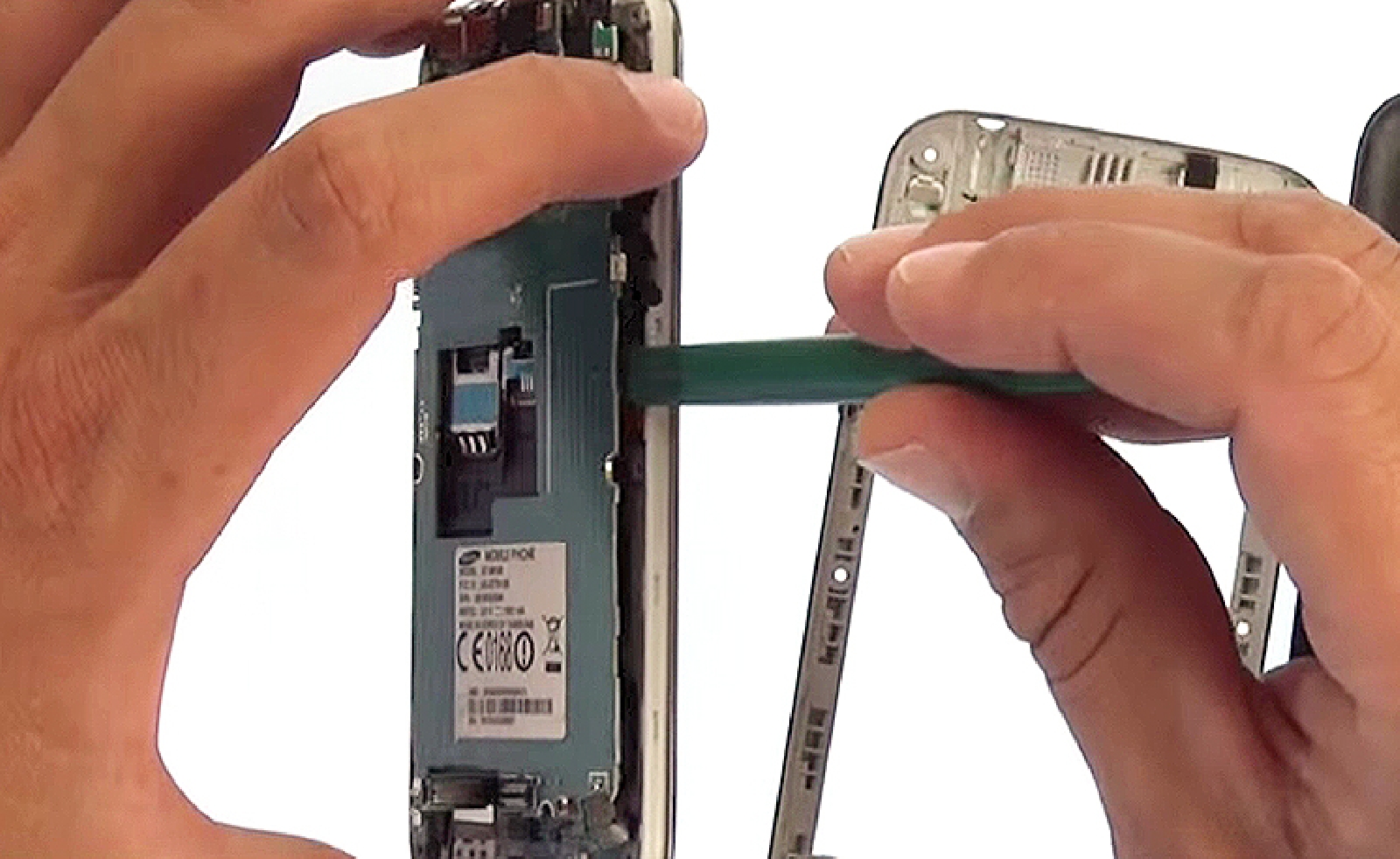 Changement d'écran (vitre+AMOLED) sur Galaxy S4 Mini photo 1