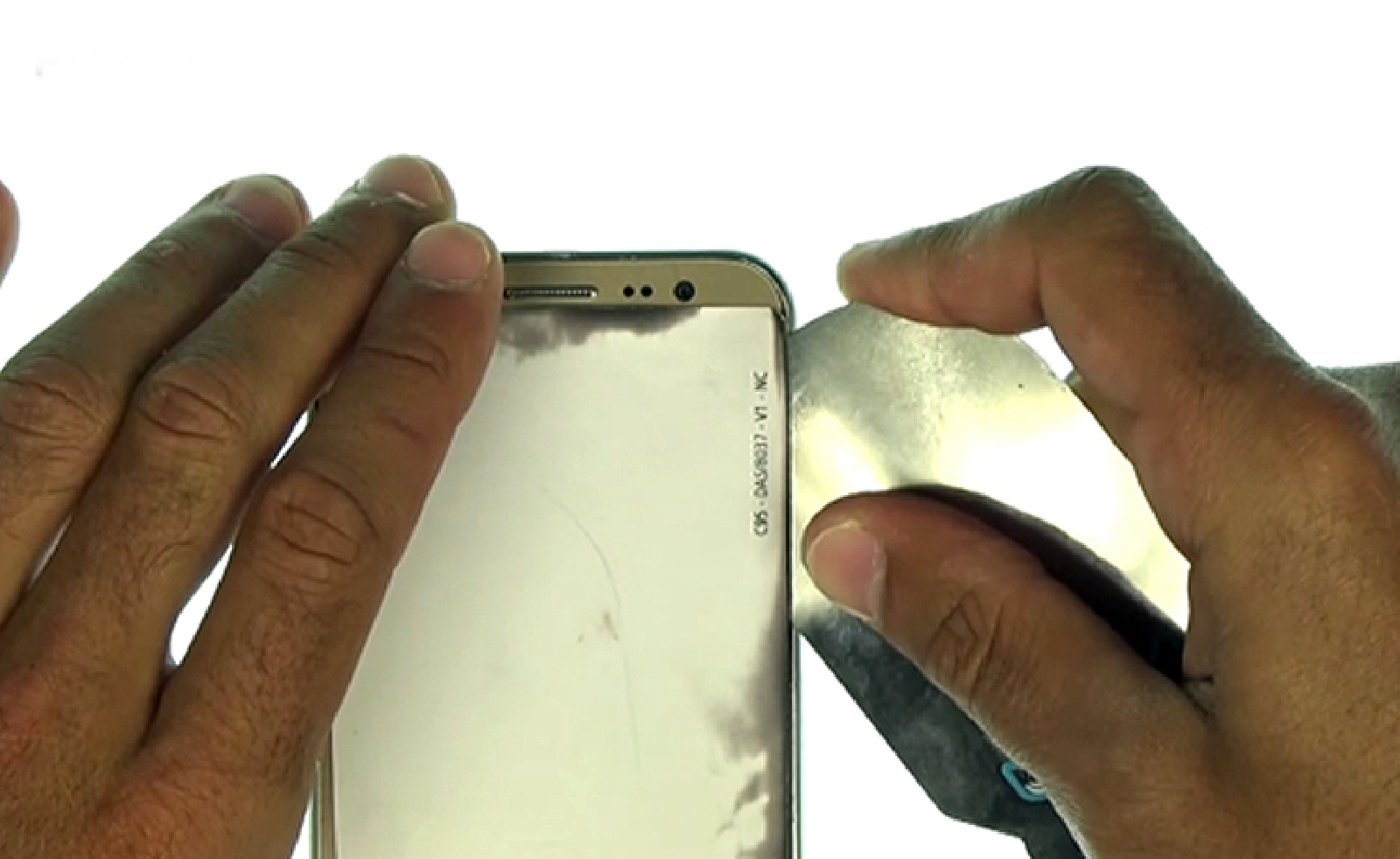 Changement d'écran (vitre+AMOLED) sur Galaxy J5 photo 2